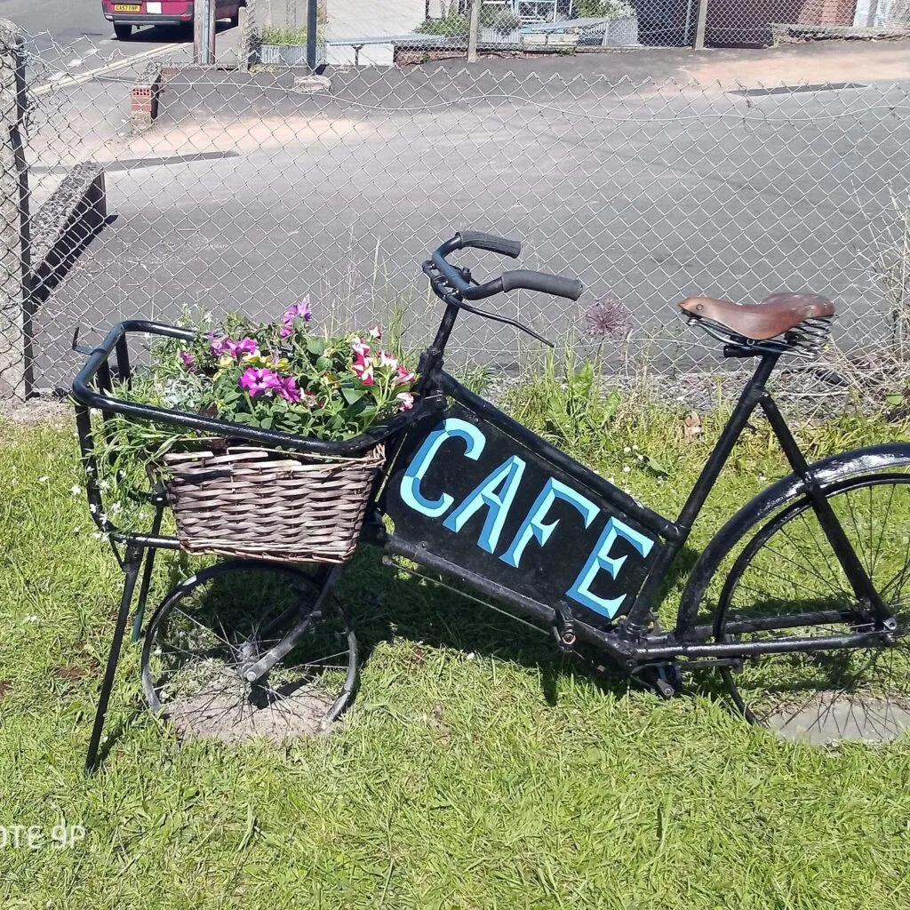 cafe sign